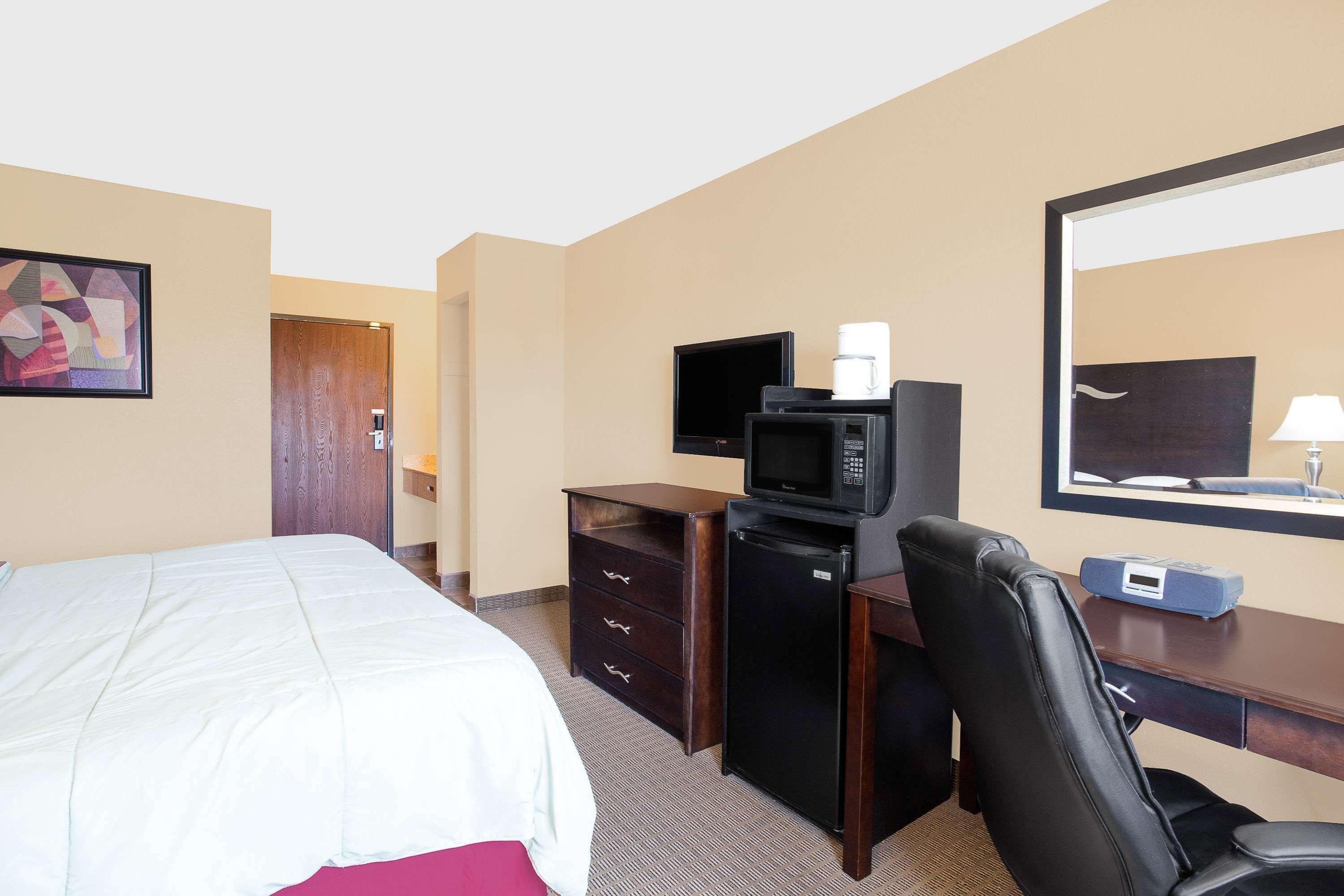 Super 8 By Wyndham Sheboygan Wi Motel Eksteriør bilde